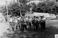 Здание завода «Маяк» на перекрестке с улицей М. Гвардии. 1970-е годы